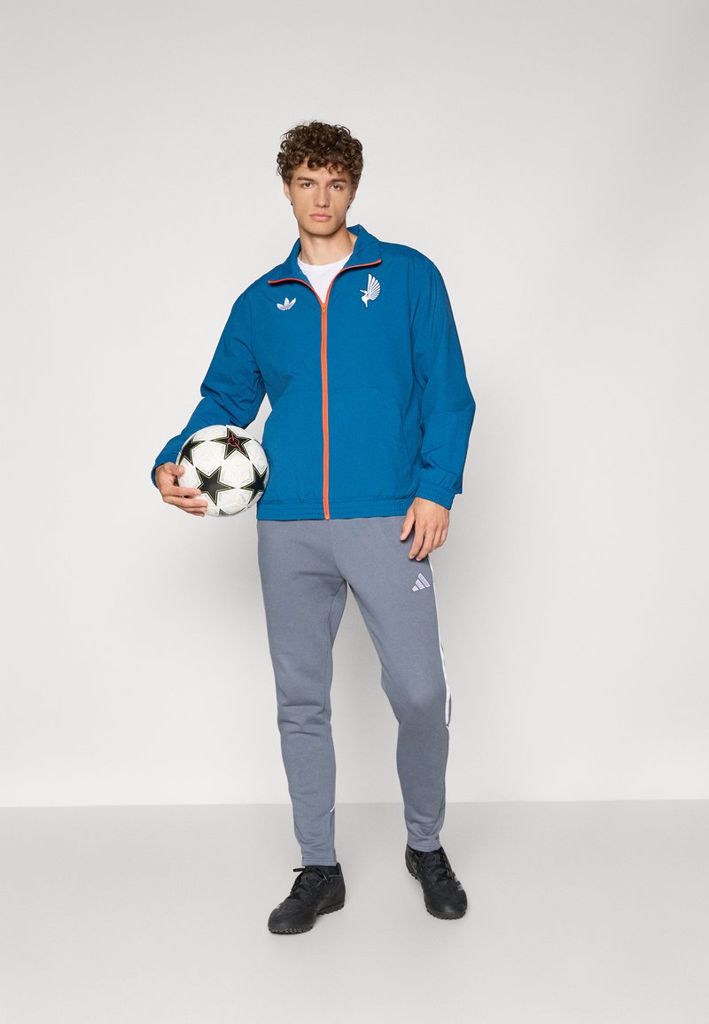 adidas Originals MINNESOTA UNITED ORIGINALS ANTHEM JACKET - Klubové oblečení - legend marine/white