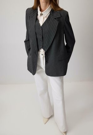 ÇİZGİLİ TAKIM SET - Vest - anthracite