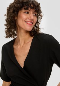 s.Oliver IN WICKEL-OPTIK - Blouse - schwarz