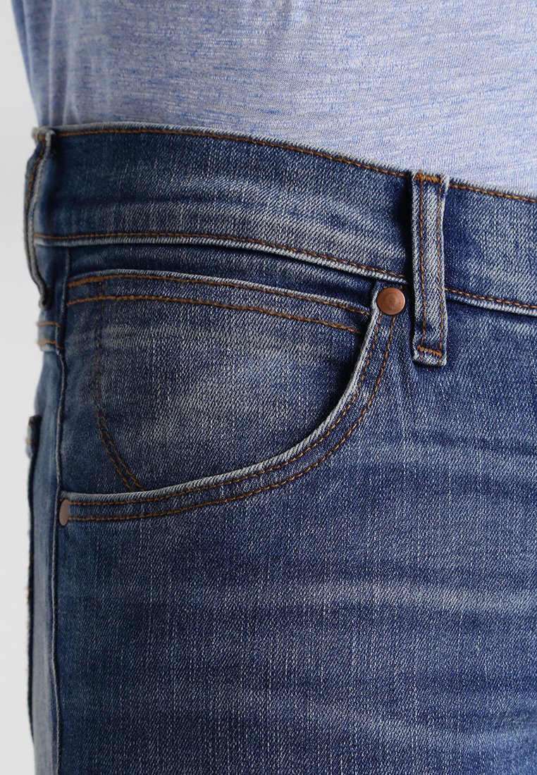wrangler larston blue mick