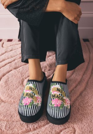 Rockett St George REGULAR FIT - Ciabattine - flower power