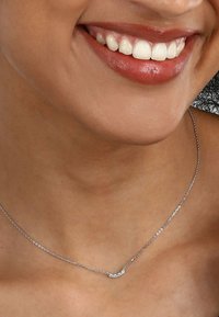 Live Diamond Collier - hvidguld farvet