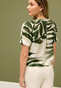 Next REGULAR FIT zielony