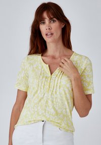 Damart COL TUNISIEN - Camiseta estampada - jaune fleuri