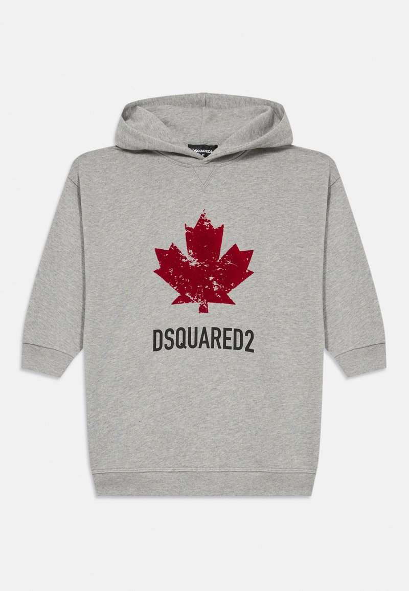 Grå hoodie lavet af bomuldsblanding med et stort rødt ahornblad grafik og "DSQUARED2" trykt i sort under designet.