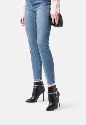 Even&Odd, Bottines - black