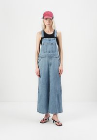 G-STAR SKATER MAXI DUNGAREE DRESS - Vestido comprido - faded blue star