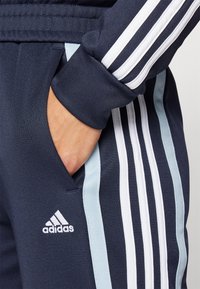 adidas Sportswear TEAMSPORT TRACK SUIT - Gornji dio trenirke - legend ink/white