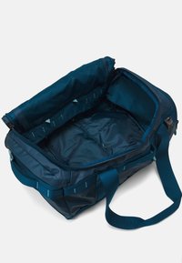 The North Face BASE CAMP VOYAGER DUFFEL 42L UNISEX - Aizturis - midnight petrol/algae blue