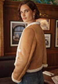 Love & Roses REGULAR FIT - COLLARLESS SHEARLING - Dirbtinės odos striukė - tan brown