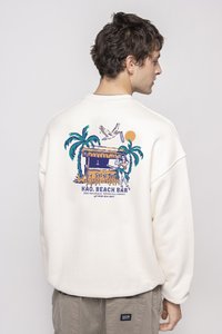 Thumbnail Image 2
