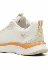 Puma SOFTRIDE ORLA SNEAKERS - Tenisice - frosted ivory cashew bright melon alpine snow