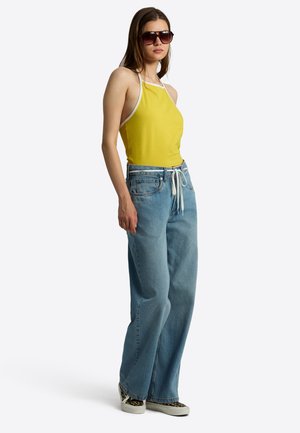 Vans, SIRELLE 5 POCKET PUDDLE TROUSERS, - Straight leg jeans - white