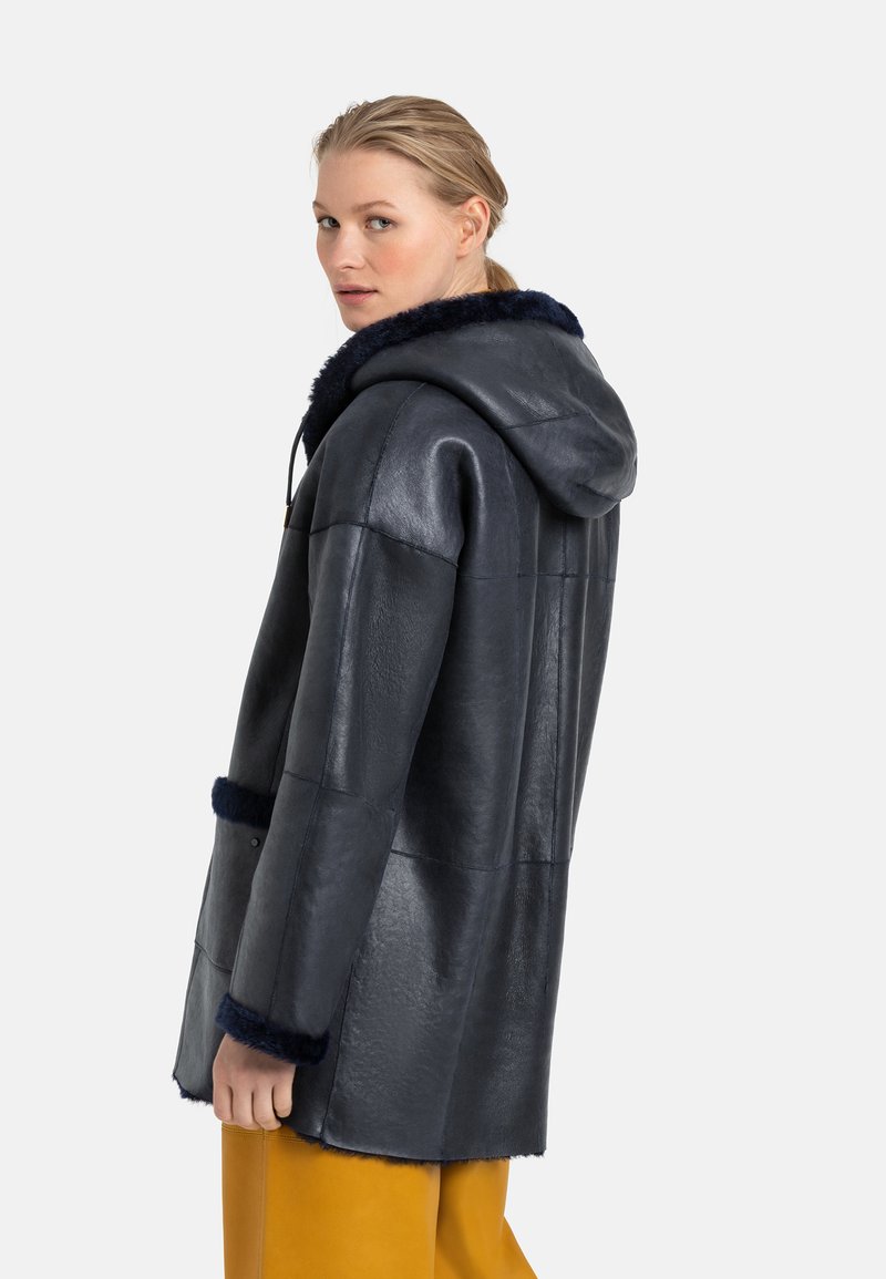Damen Parkas | Werner Christ Wintermantel dunkelblau - QA94215 Damen Parkas | Werner Christ Wintermantel dunkelblau - QA94215