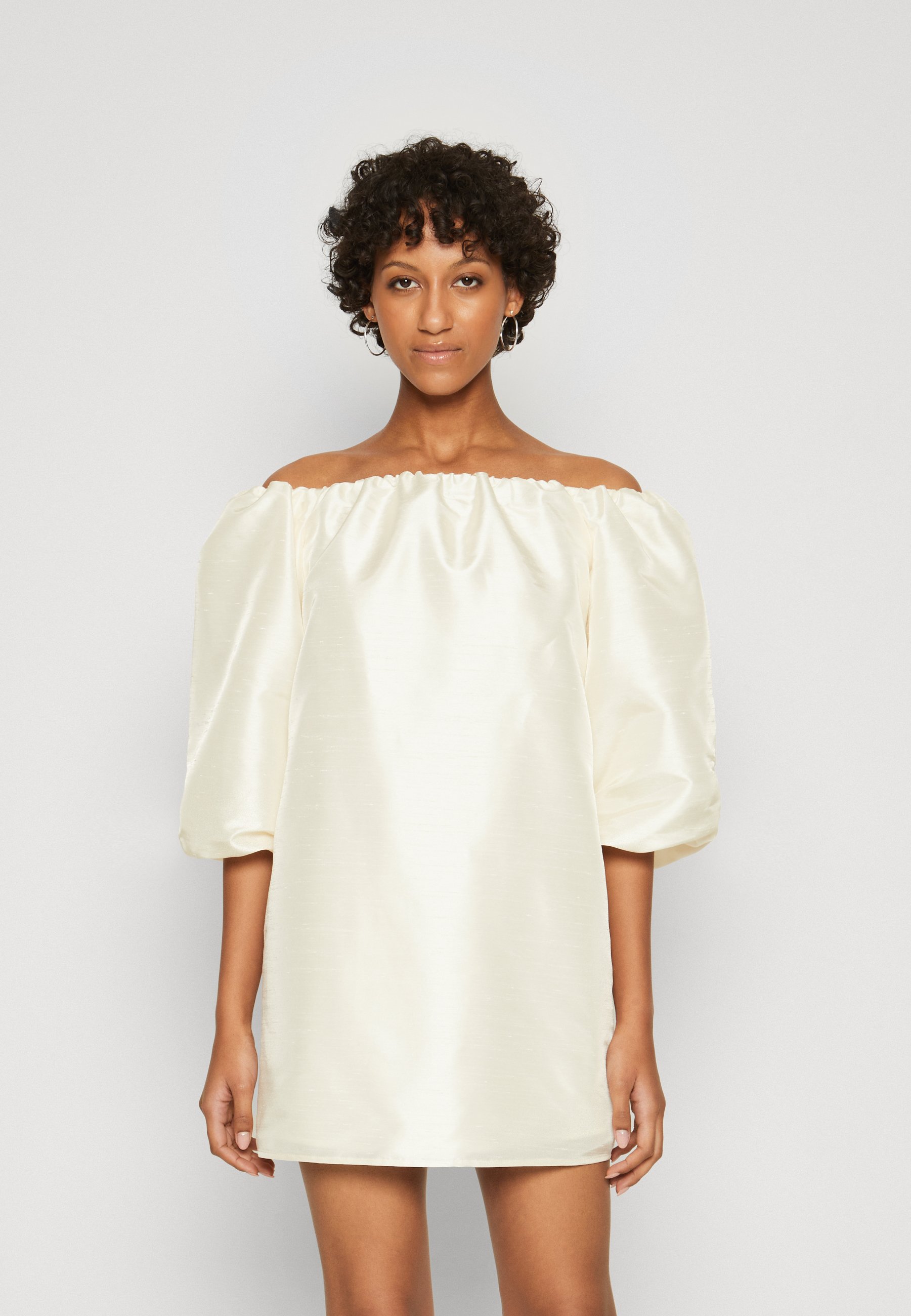 By Malina LORI OFF SHOULDER MINI DRESS - Cocktailkleid/festliches  