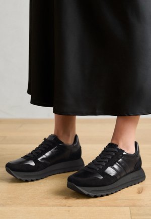 PITCH - Joggesko - vintage/schwarz