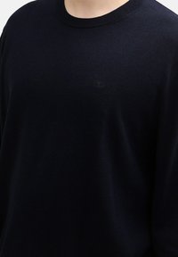 TOM TAILOR PLUS - MIT LOGO - Trui - knitted navy melange