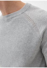 QS MIT RAGLANÄRMELN - Trui - grau meliert