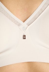 Triumph - Biustonosz bustier