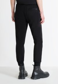 Antony Morato REGULAR FIT - Trainingsbroek - black