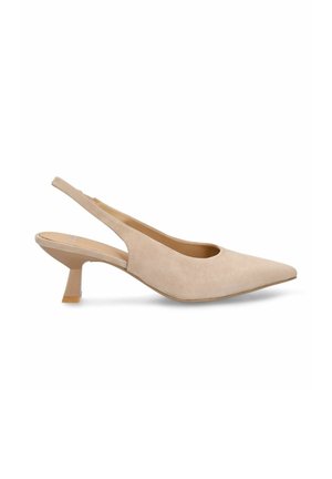 Escarpin slingback beige en daim à bout pointu avec talon bas incurvé et dos ouvert, présenté en profil latéral sur fond blanc.