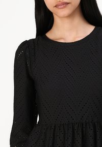 JDY JDYCARLA CATHINKA LS JRS ATK - Dnevna obleka - black