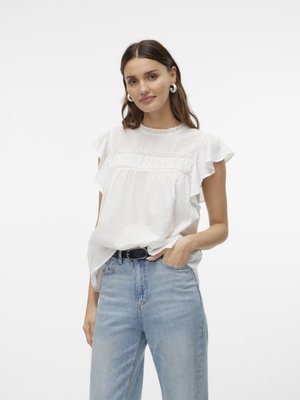 Vero Moda VMTRINE - Bluse - snow white
