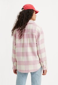 Levi's® NOLA SHACKET - Jeansjakke - darla gingham keepsake lilac