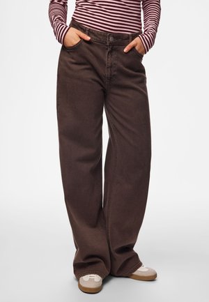 Pieces, WIDE FIT JEANS PCSILKE MW COLOURED - Coupe large - hot fudge