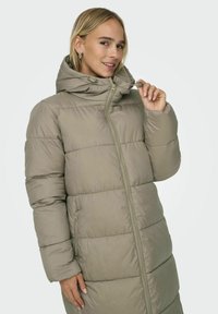 ONLY MONTANA LIFE PUFFER NOOS OTW - Abrigo de invierno - silver mink