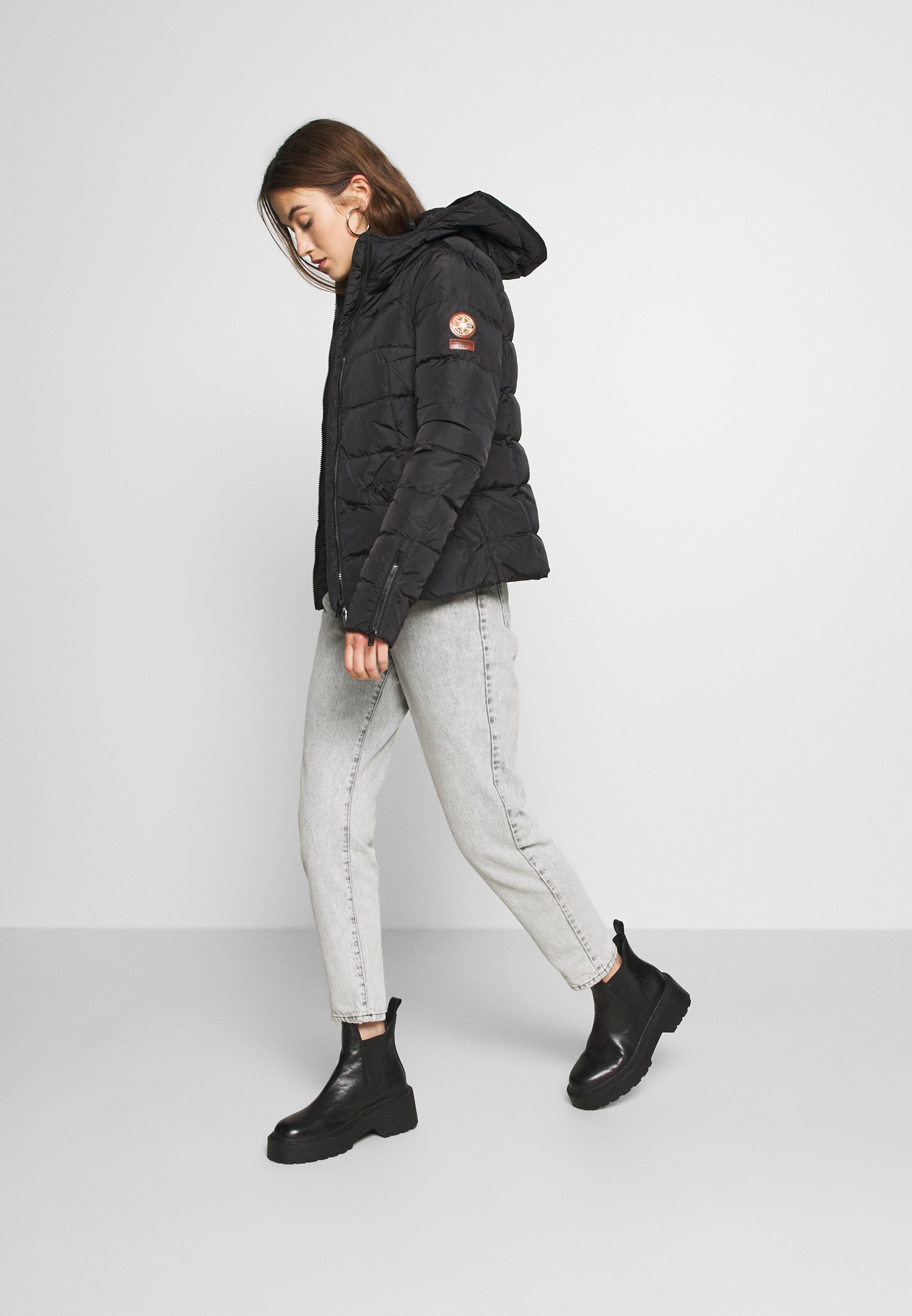 PREMIUM LUXE QUILT JACKET Gewatteerde jas black PREMIUM LUXE QUILT JACKET Gewatteerde jas black