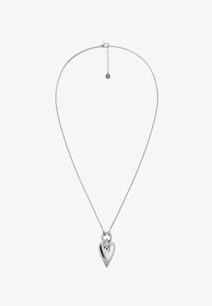 Srebrny naszyjnik łańcuszkowy z wypolerowanym, sercowym wisiorkiem o gładkiej fakturze, zawieszonym na małej pętli. Regulowana długość.