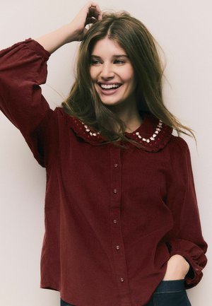 REGULAR FIT -EMBROIDERED PETER PAN COLLAR - Button-down blouse - wine