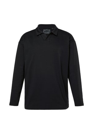 Schwarzes Langarm-Polohemd aus weichem Stoff. Mit einem Kragen, einem V-Ausschnitt-Design und einem lockeren Schnitt. Keine sichtbaren Muster oder Akzente.