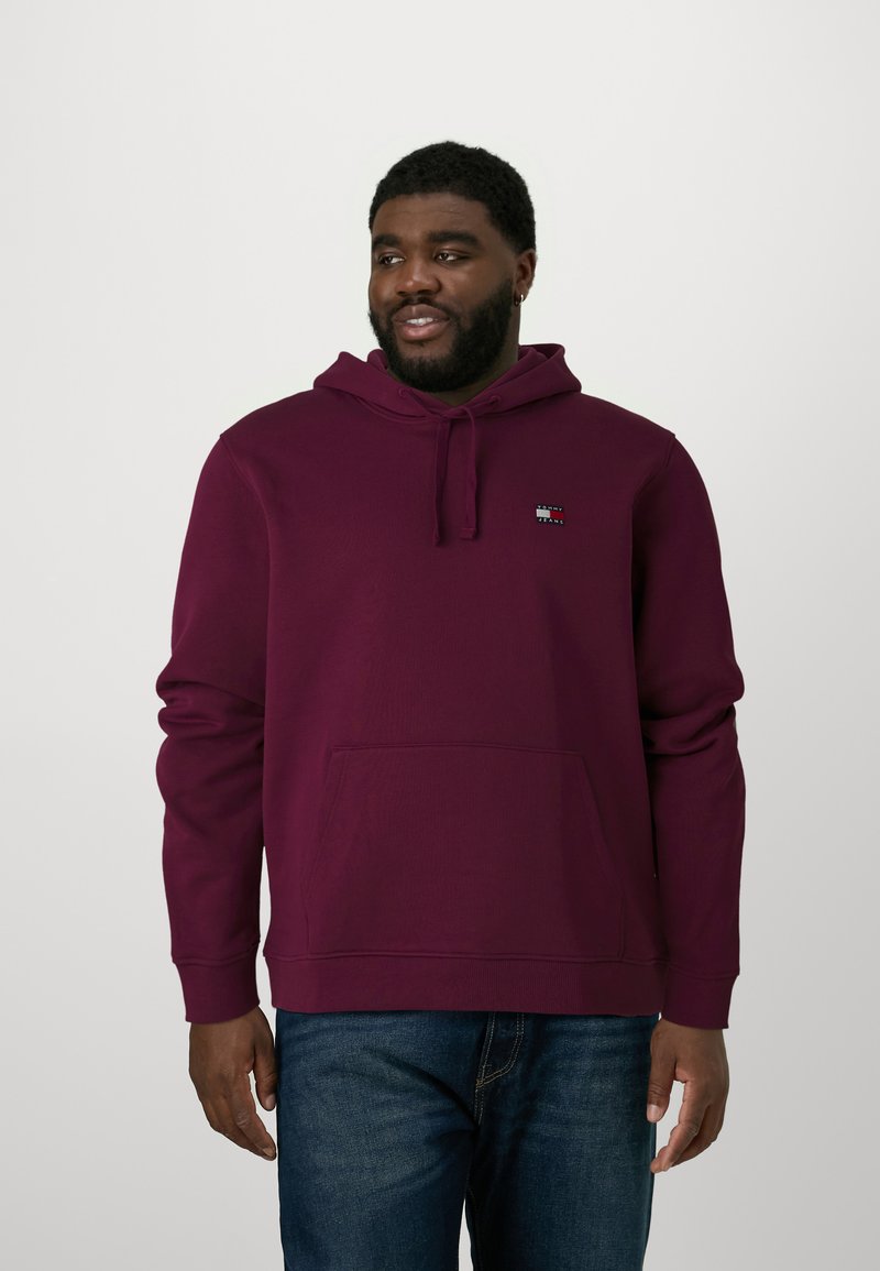 Tommy Jeans BADGE HOODIE - Hoodie - valley grape