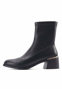 Stivaletti Nine West Therin Donna | Tacco 7,2 Cm E Punta A Punta, Colore Nero
