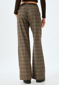 Koton FLARE  - Bukser - brown