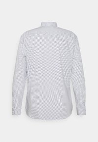 Weißes Hemd mit kleinem marineblauem Punktmuster, langen Ärmeln, Button-Down-Kragen und Standardmanschetten. Glatter Stoff mit sauberem Rücken-Design.