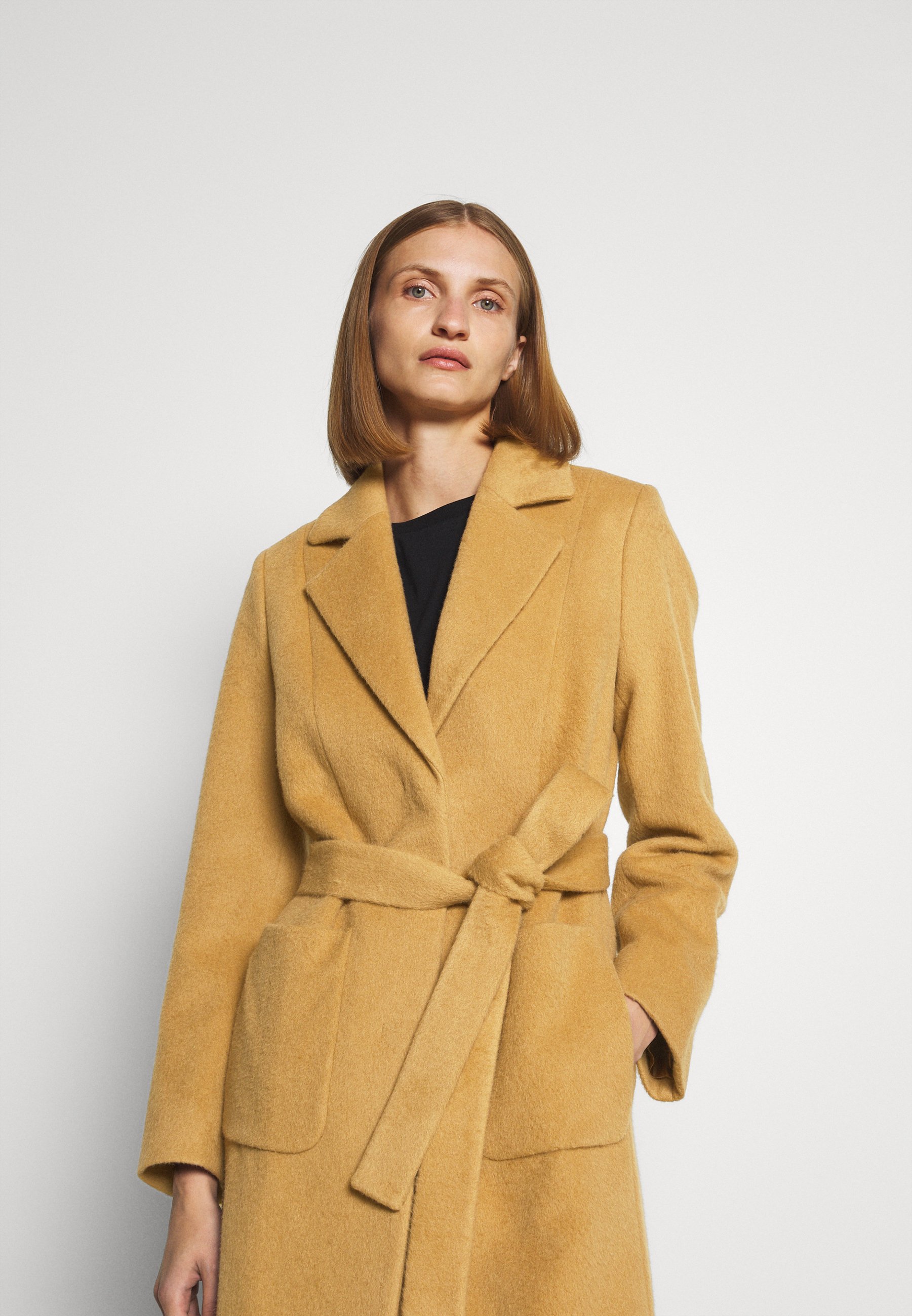 HUGO MESUA - Classic coat - light 