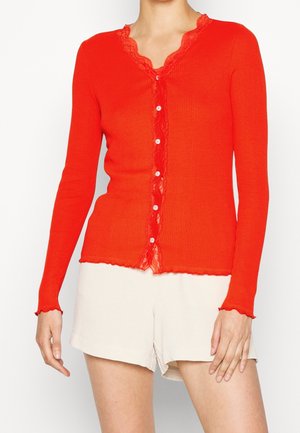 Vest - red