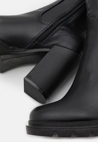 Gioseppo WEIDINGEN - Stivali con plateau - black