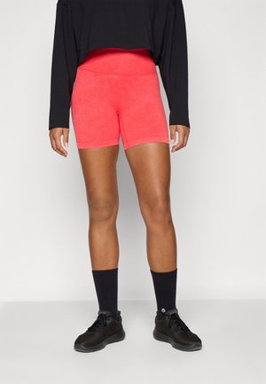 WASHED SEAMLESS SHORTS - Leggings - hot summer red