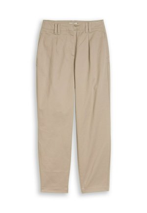 Beige hoch taillierte, verjüngte Hose mit Falten, Gürtelschlaufen und Seitentaschen, flach auf weißem Hintergrund präsentiert.