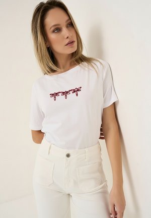 Camomilla Italia, SEYMUR - T-SHIRT - T-shirts print - white solid