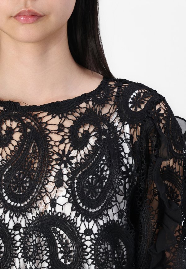 ONLHALLIE  - Blouse4