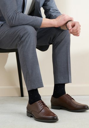 RYŁKO - Biznesowe buty sznurowane