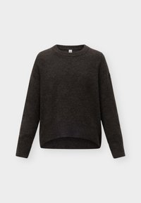 Επιλέχθηκε, mole detail:melange
