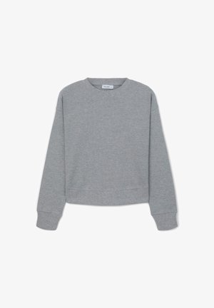 Felpa grigia con colletto rotondo, maniche lunghe e polsini a costine. Realizzata in un tessuto morbido e texture; presenta un design cropped.