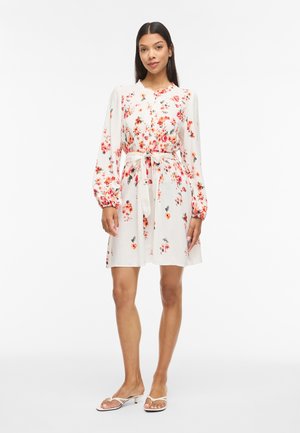 VILA VIELMA BAI O NECK SHORT DRESS - Φόρεμα πουκάμισο - cloud dancer