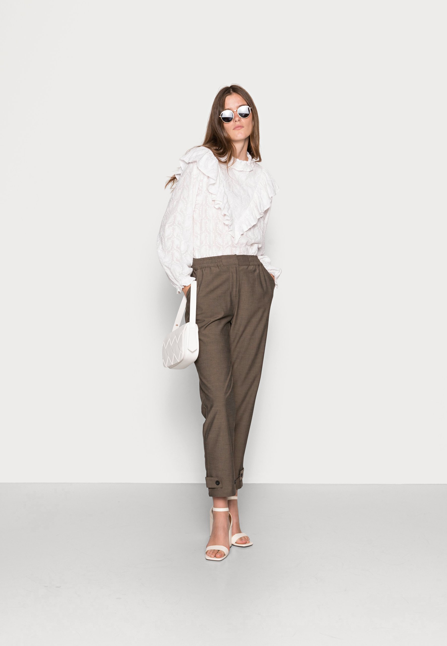 Damer AMALIE ANKLE PANTS - Bukser Damer AMALIE ANKLE PANTS - Bukser